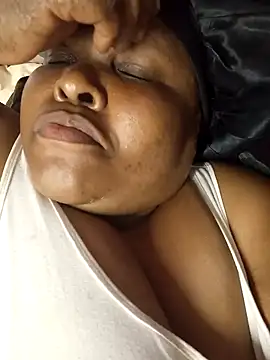 Snapshot of HOTSUGARX5 chatting on December 2024 04:17:01 PM HOTSUGARX5 online show from December 2024 04:17:01 PM