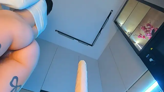 maakimo online show from November 2025 05:16:02 AM