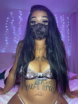 kamila french online show from July 2026 10:41:01 PM