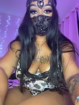 kamila french online show from July 2026 11:02:02 PM