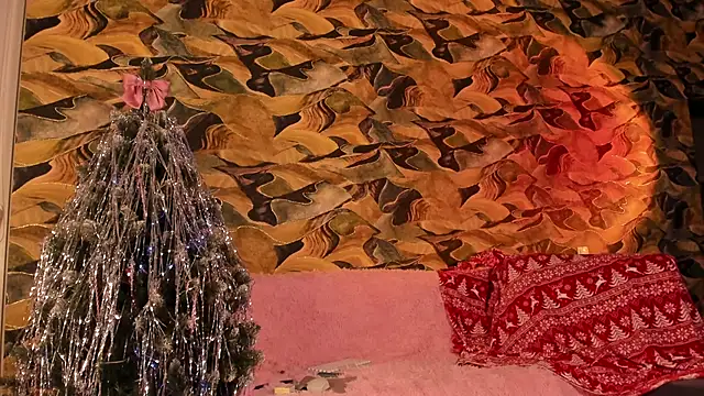 CrystalRey online show from December 2024 04:11:01 AM