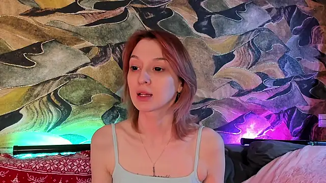 CrystalRey online show from December 2024 03:22:02 AM