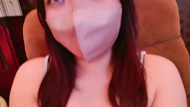 Snapshot of pyon_kawa chatting on February 2025 09:51:02 AM pyon kawa online show from February 2025 09:51:02 AM