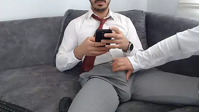 Naughtb0y online show from May 2026 10:21:01 AM