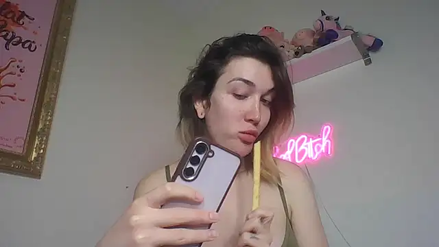 Snapshot of Icy__Diamond chatting on September 2025 08:01:01 PM Icy Diamond online show from September 2025 08:01:01 PM