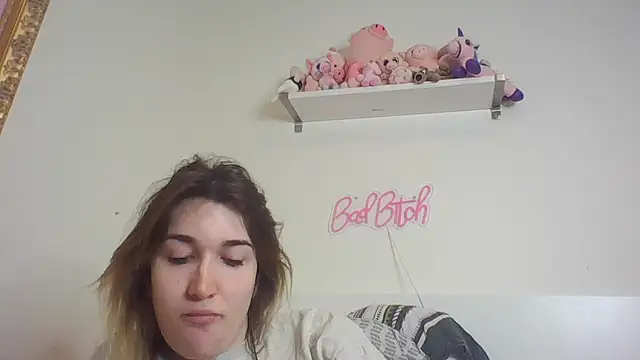 Snapshot of Icy__Diamond chatting on October 2025 06:54:01 AM Icy Diamond online show from October 2025 06:54:01 AM