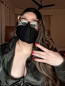 Snapshot of SEXY-Sardarni chatting on December 2024 03:47:02 PM SEXY-Sardarni online show from December 2024 03:47:02 PM