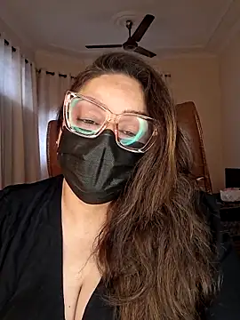 Snapshot of SEXY-Sardarni chatting on December 2025 07:37:01 AM SEXY-Sardarni online show from December 2025 07:37:01 AM