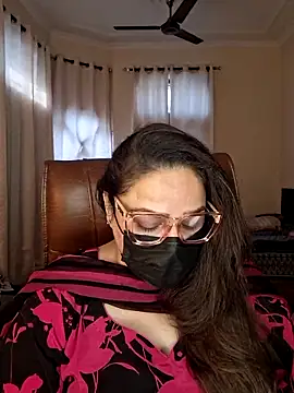 Snapshot of SEXY-Sardarni chatting on December 2025 08:33:01 AM SEXY-Sardarni online show from December 2025 08:33:01 AM