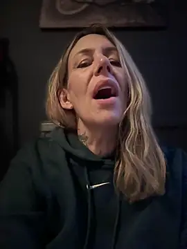 blondebitch2 online show from February 2025 07:18:01 AM