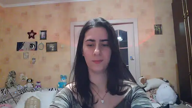 Snapshot of INELIKA chatting on December 2024 09:28:02 PM INELIKA online show from December 2024 09:28:02 PM