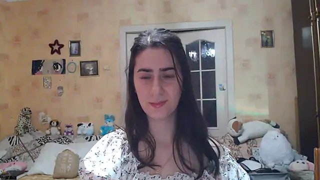 Snapshot of INELIKA chatting on December 2024 09:53:02 PM INELIKA online show from December 2024 09:53:02 PM