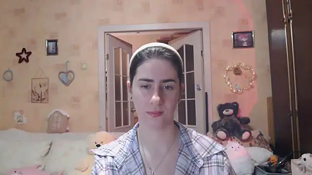 Snapshot of INELIKA chatting on September 2025 09:05:02 PM INELIKA online show from September 2025 09:05:02 PM