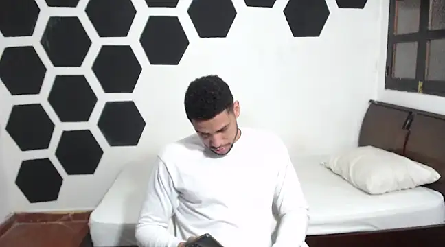 Snapshot of Jhors__Collens chatting on January 2025 04:41:02 AM Jhors Collens online show from January 2025 04:41:02 AM