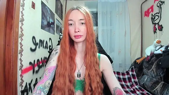 Roxy Silver online show from February 2025 07:12:02 PM