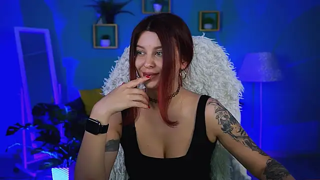 NicoleMun online show from June 2026 04:44:01 PM