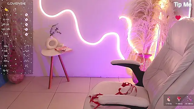 ViolettaHotLatin  online show from March 2026 12:18:01 PM