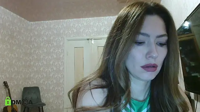 Snapshot of alicia_spicy chatting on December 2024 03:59:01 AM alicia spicy online show from December 2024 03:59:01 AM