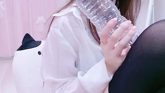 Snapshot of Ryo-sama chatting on September 2025 01:34:02 PM Ryo-sama online show from September 2025 01:34:02 PM