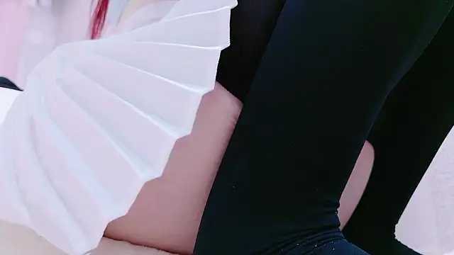 Snapshot of Ryo-sama chatting on October 2025 12:37:01 PM Ryo-sama online show from October 2025 12:37:01 PM