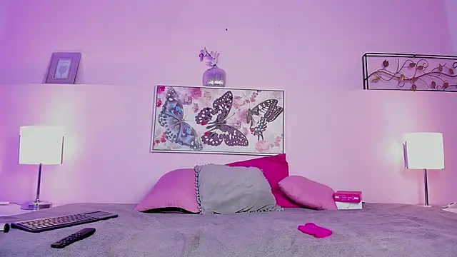 xenia golden online show from February 2026 08:43:01 PM