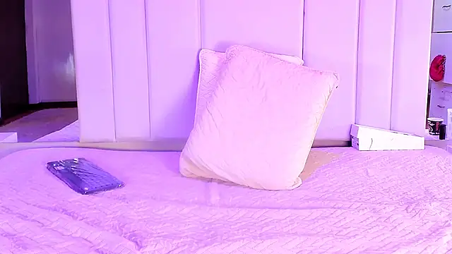 ElizabethAdams  online show from November 2025 05:39:01 AM