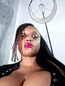 Snapshot of Busty_Bambi chatting on June 2026 12:19:01 AM Busty Bambi online show from June 2026 12:19:01 AM