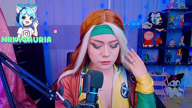 Snapshot of _niiky chatting on November 2025 10:59:01 AM niiky online show from November 2025 10:59:01 AM