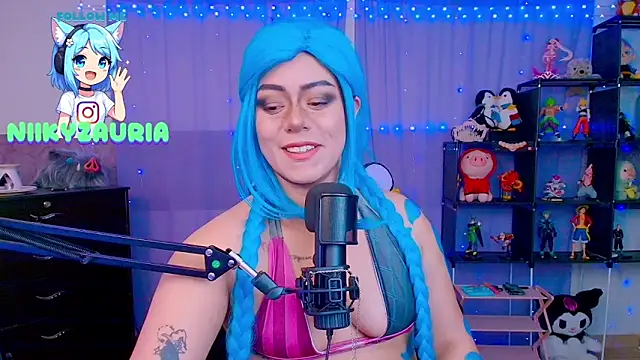 Snapshot of _niiky chatting on November 2025 10:59:01 AM niiky online show from November 2025 10:59:01 AM