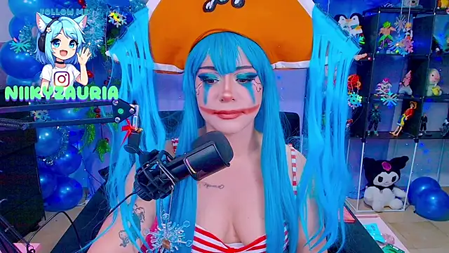 Snapshot of _niiky chatting on December 2025 11:30:02 AM niiky online show from December 2025 11:30:02 AM