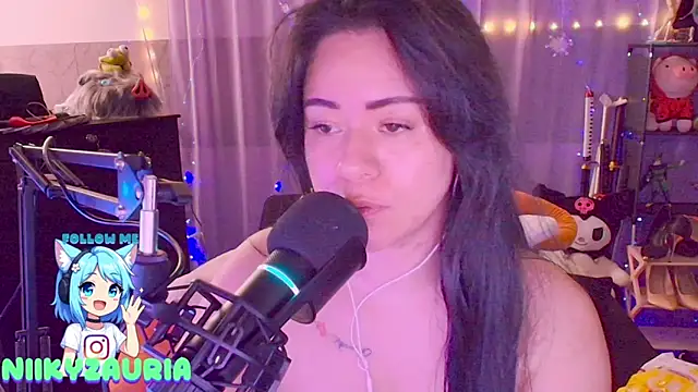 Snapshot of _niiky chatting on February 2026 03:27:02 PM niiky online show from February 2026 03:27:02 PM