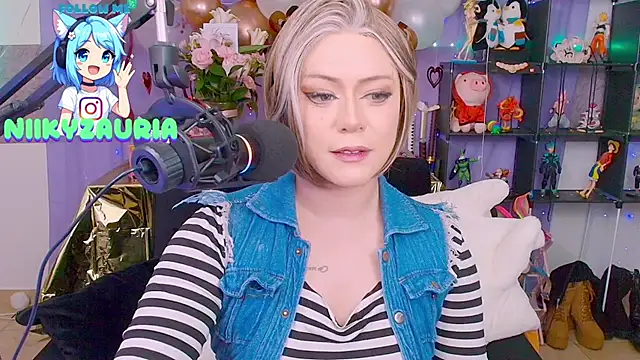 Snapshot of _niiky chatting on February 2026 04:58:02 PM niiky online show from February 2026 04:58:02 PM