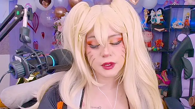 Snapshot of _niiky chatting on February 2026 06:31:01 PM niiky online show from February 2026 06:31:01 PM