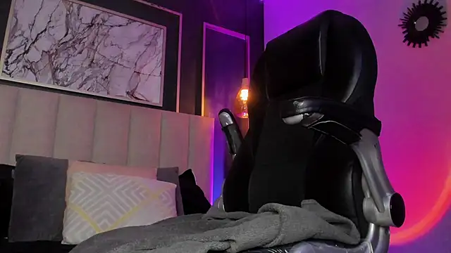 Violetta Nur online show from December 2024 07:53:01 AM