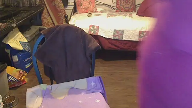 Ireallysquirt online show from June 2026 04:48:01 AM