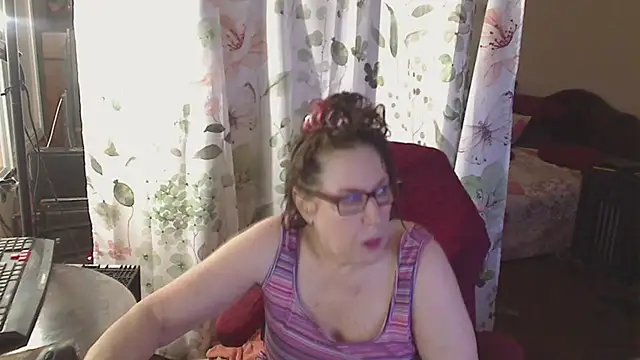 Ireallysquirt online show from July 2026 04:14:02 AM