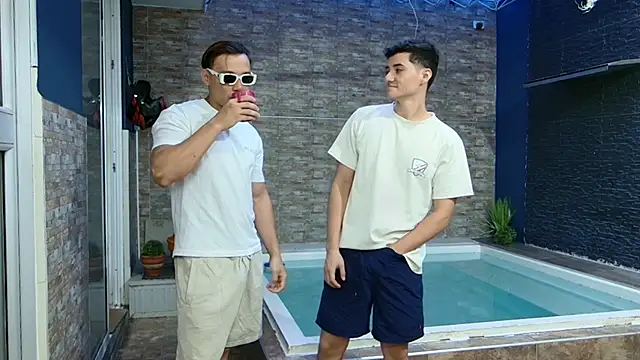 Snapshot of Boysgang_sex chatting on January 2025 11:37:02 AM Boysgang sex online show from January 2025 11:37:02 AM