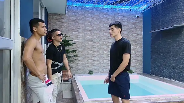 Snapshot of Boysgang_sex chatting on January 2025 02:46:02 PM Boysgang sex online show from January 2025 02:46:02 PM