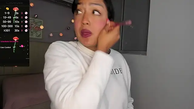 ema saenz online show from February 2025 10:55:01 PM