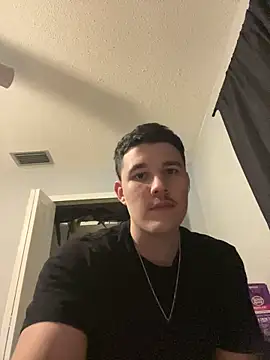 Snapshot of Shaded24 chatting on November 2025 06:37:02 AM Shaded24 online show from November 2025 06:37:02 AM