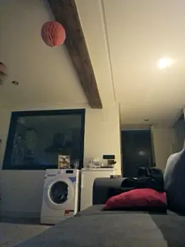 robertilevis online show from March 2025 07:15:02 PM