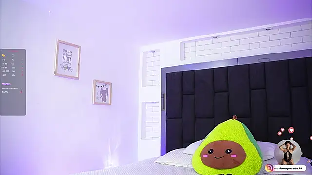 Marianamonroe  online show from September 2025 07:02:02 PM