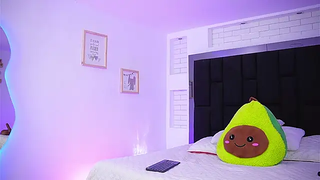 Marianamonroe  online show from September 2025 06:53:01 PM