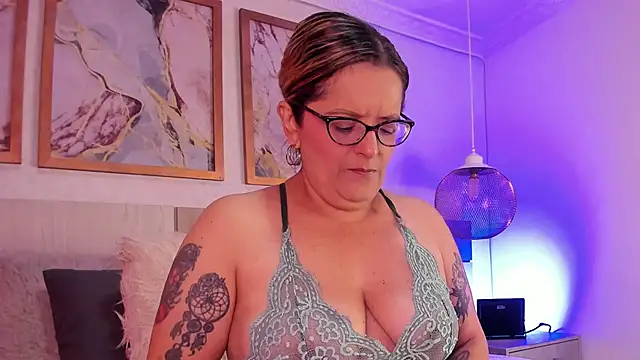 ValeryHart1 online show from March 2025 12:19:02 PM