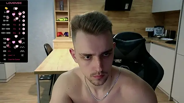 Snapshot of Larstar01 chatting on February 2025 04:25:01 PM Larstar01 online show from February 2025 04:25:01 PM