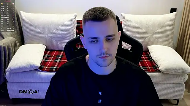 Larstar01 online show from February 2026 10:54:01 PM