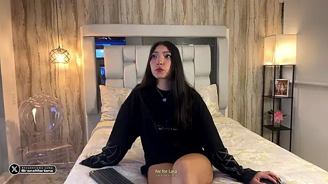 MarianaBranzz online show from July 2026 02:49:02 AM