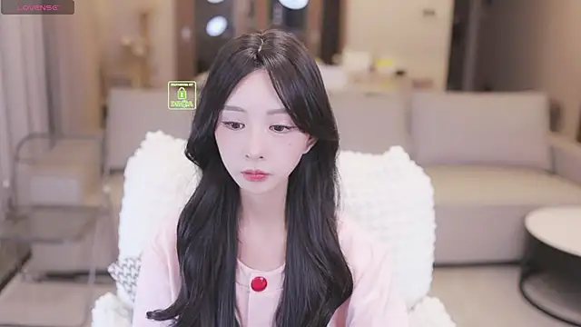 Snapshot of JayPope chatting on October 2025 01:12:02 PM JayPope online show from October 2025 01:12:02 PM