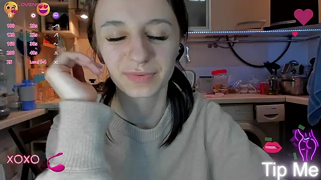 Snapshot of _Nika_Kik chatting on March 2025 03:56:01 PM Nika Kik online show from March 2025 03:56:01 PM