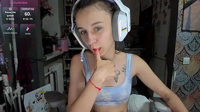  Nika Kik online show from June 2026 10:03:01 PM